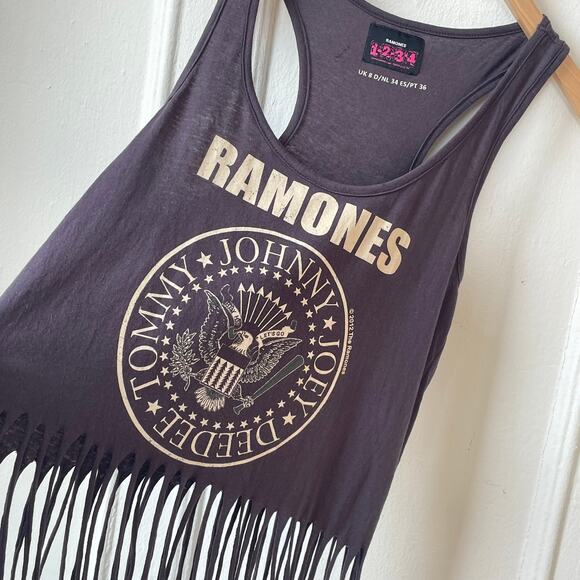 Y2K 1234 Fringe RAMONES Deconstructed Band Tee Racer Back 2012 Tank Top PUNK - Picture 8 of 10